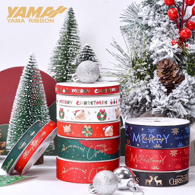 1 Roll 9m Christmas Wrapping Ribbon With Santa & Snowflakes Print